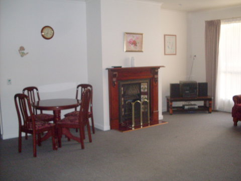 Geelong Lodge - Aged Care Find 4