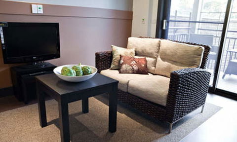 Regis Lake Park - Gold Coast Aged Care 1