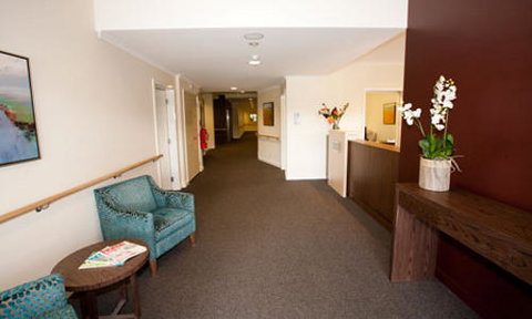 Regis Shenley Manor - Aged Care Find 0