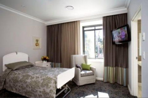 Avalon House - Aged Care Gold Coast 0