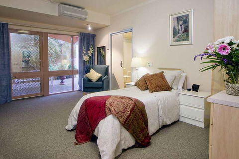 Resthaven Leabrook - Gold Coast Aged Care 8