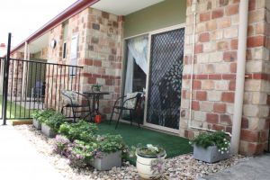 Churches Of Christ Care Clive Burdeu Aged Care Service - Gold Coast Aged Care 1