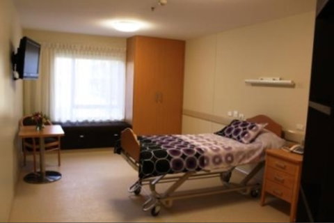 Yallambee Village - Aged Care Gold Coast 1