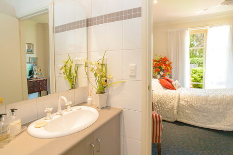 Bribie Cove - Aged Care Find 0
