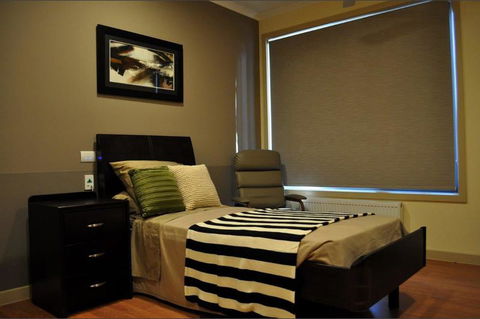 Anzac Lodge Private Nursing Home - Gold Coast Aged Care 0